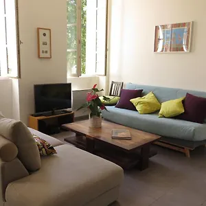  Appartement T3 Calme Et Lumineux En Hypercentre